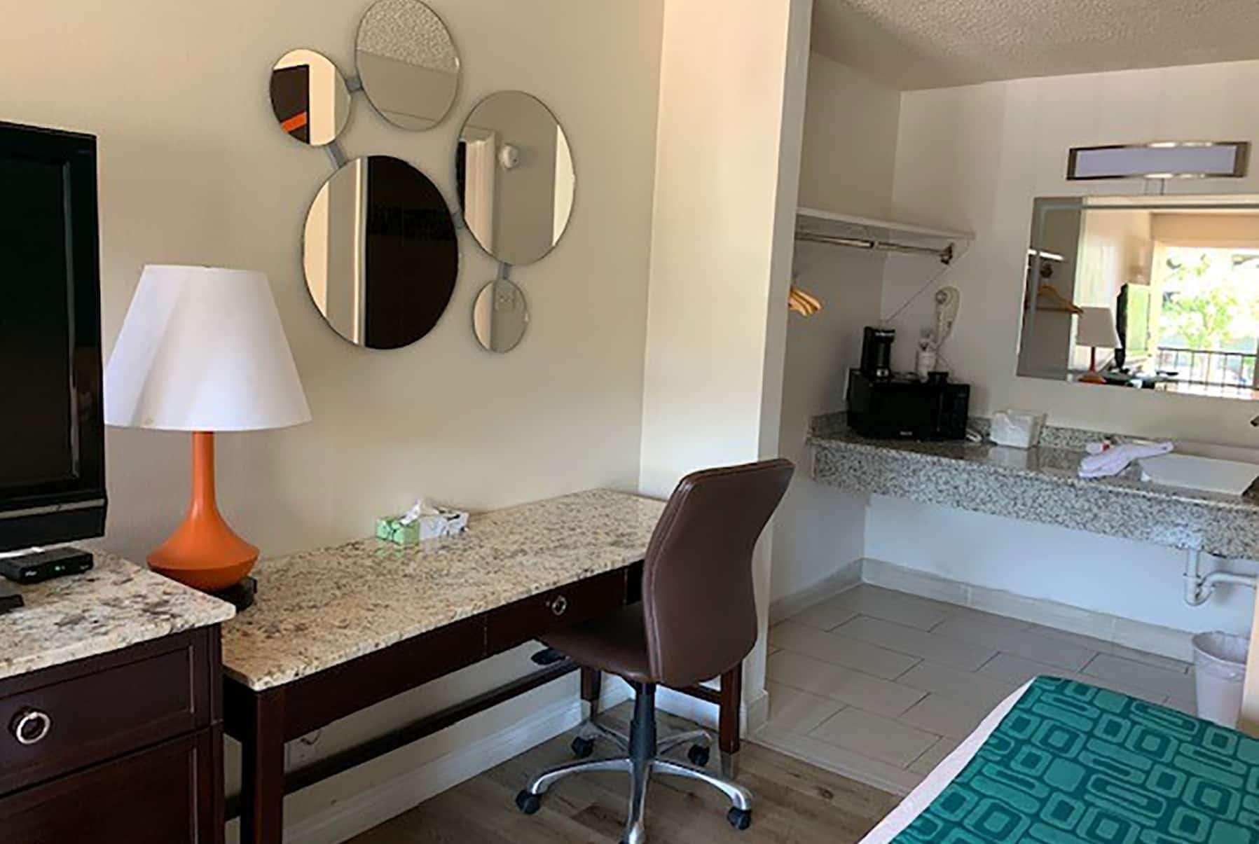 Howard Johnson By Wyndham Downtown Reno Ngoại thất bức ảnh
